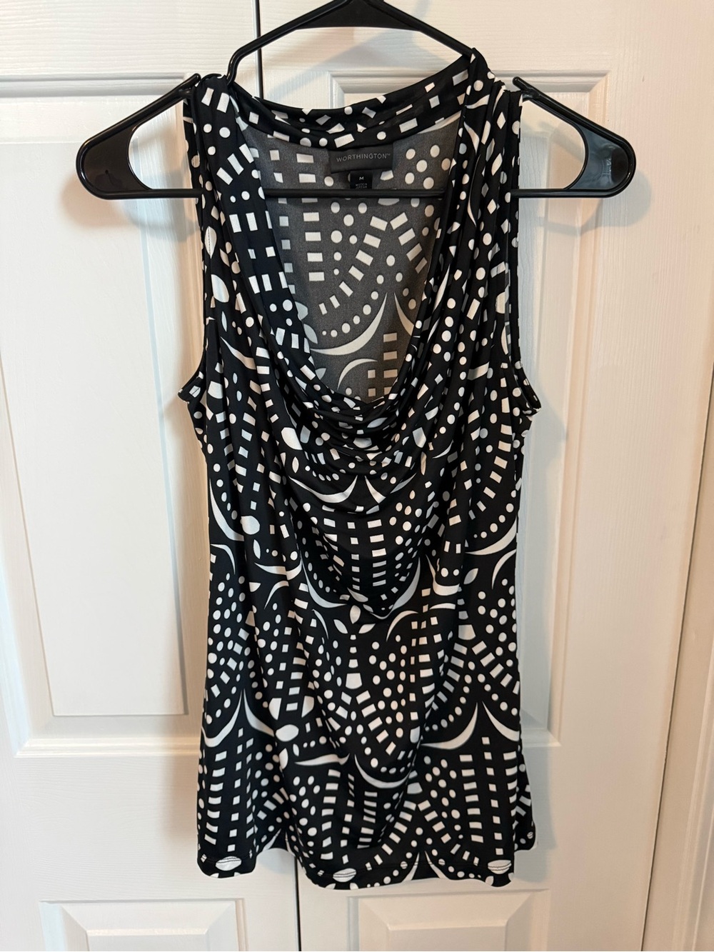 Worthington Black and White Sleeveless Cowl Neck Blouse. Sz M